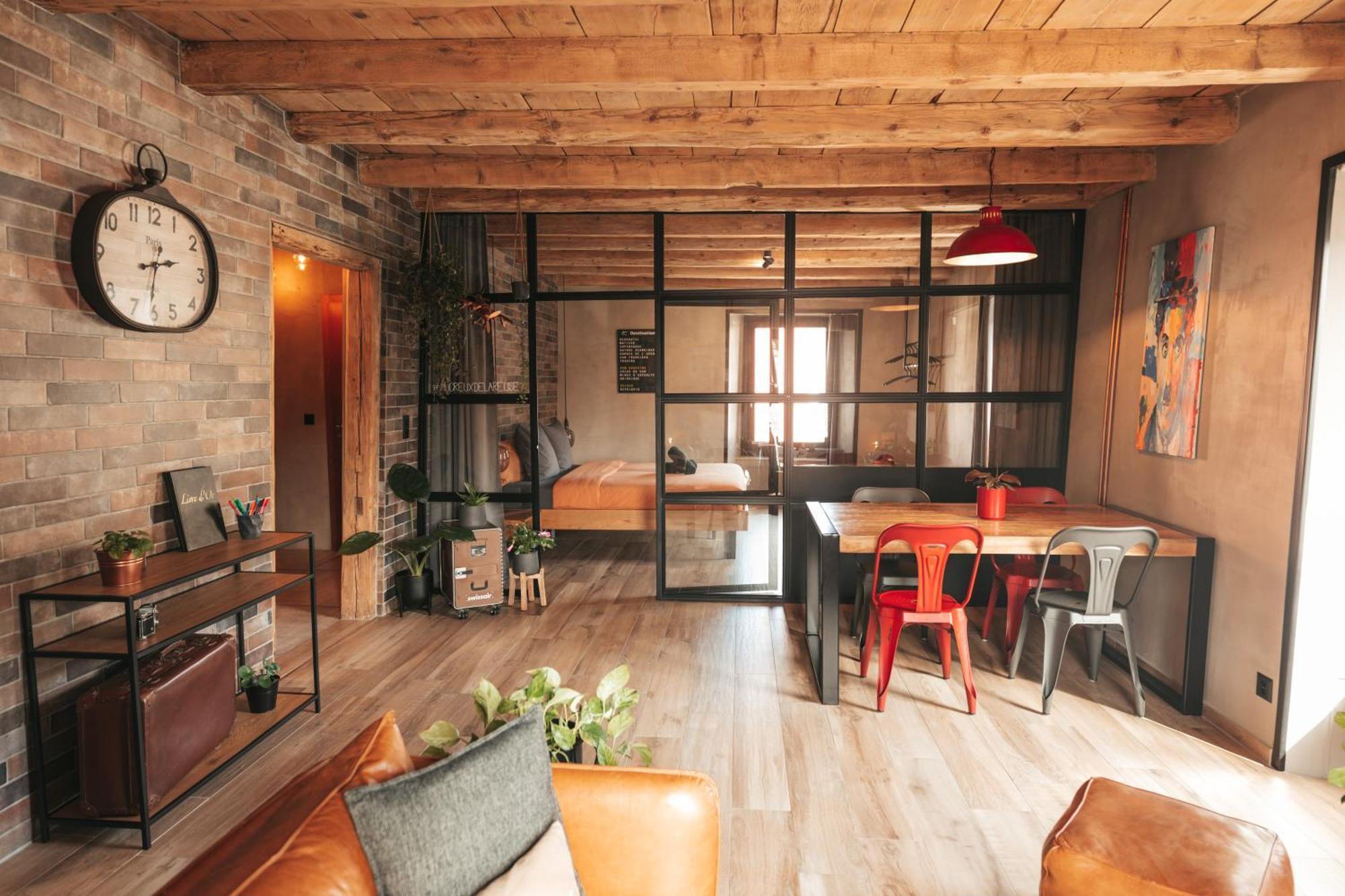 Appartement Thematique: Voyage Industriel Travers Buitenkant foto